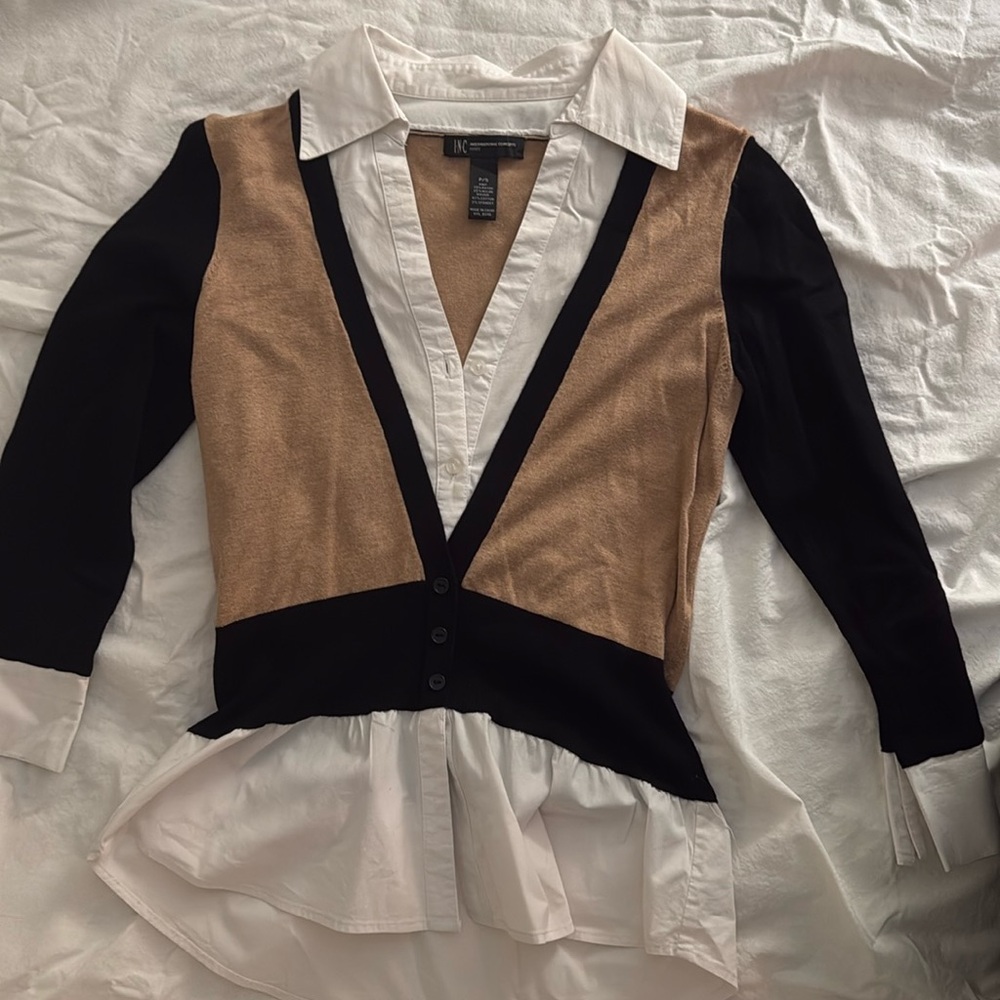 Tan, black and white sweater blouse - INC, petite small